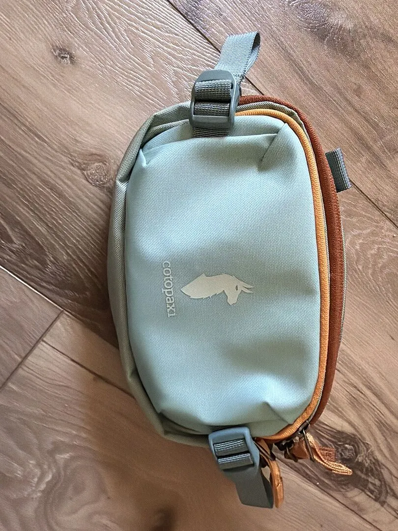 Cotopaxi Allpa X 1.5L mini banane 1,5 L légère
