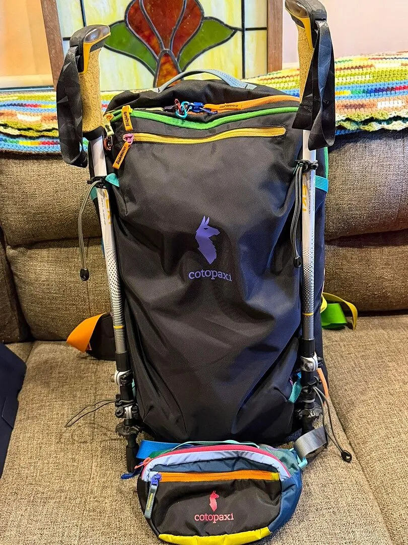 Cotopaxi Allpa 35L sac de voyage Del Día Dark cabine