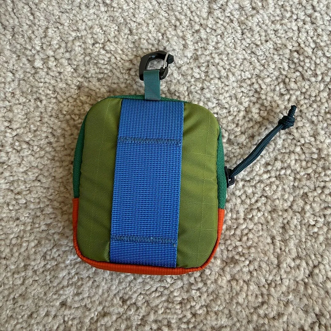 Cotopaxi Allpita Mini Bag pochette Del Día à carabine