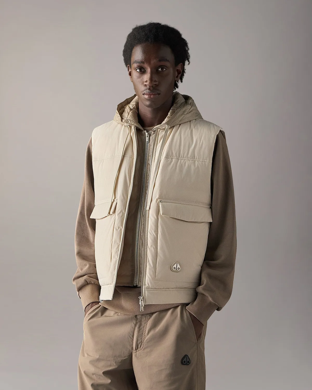 Moose Knuckles Brixton Gilet duvet 800 noir léger