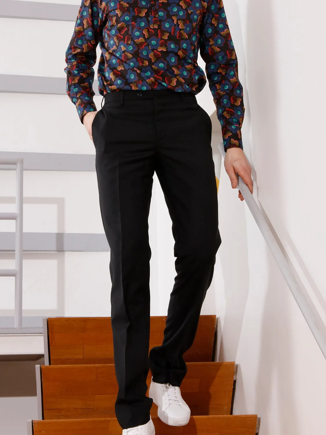 Hollington Bari pantalon laine noire Super 100 taille 42