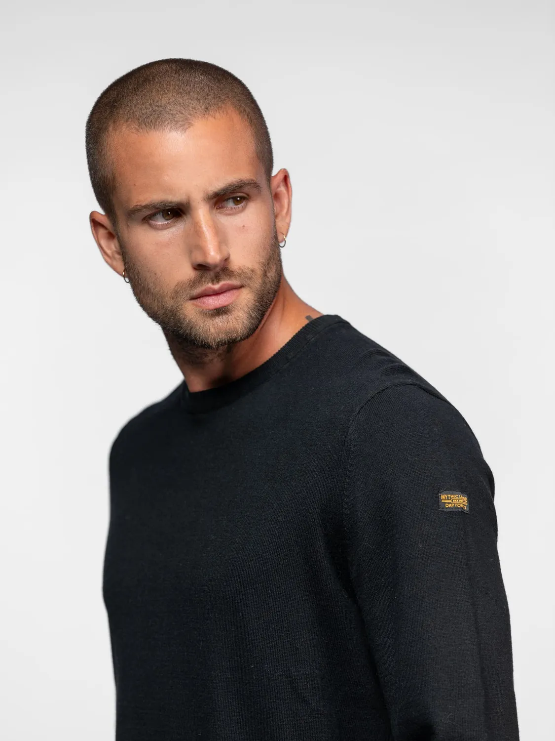 Daytona Amick pull cachemire col rond beige