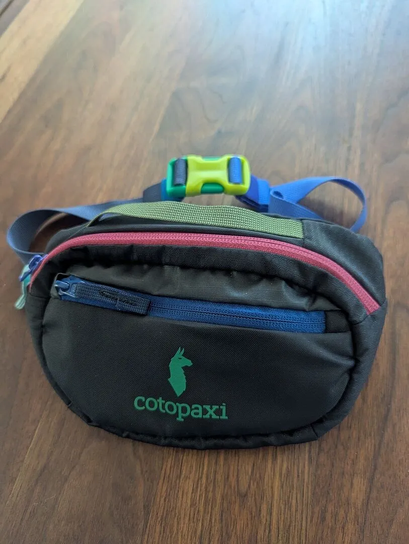 Cotopaxi Kapai 1.5L sac banane Del Día Dark festival