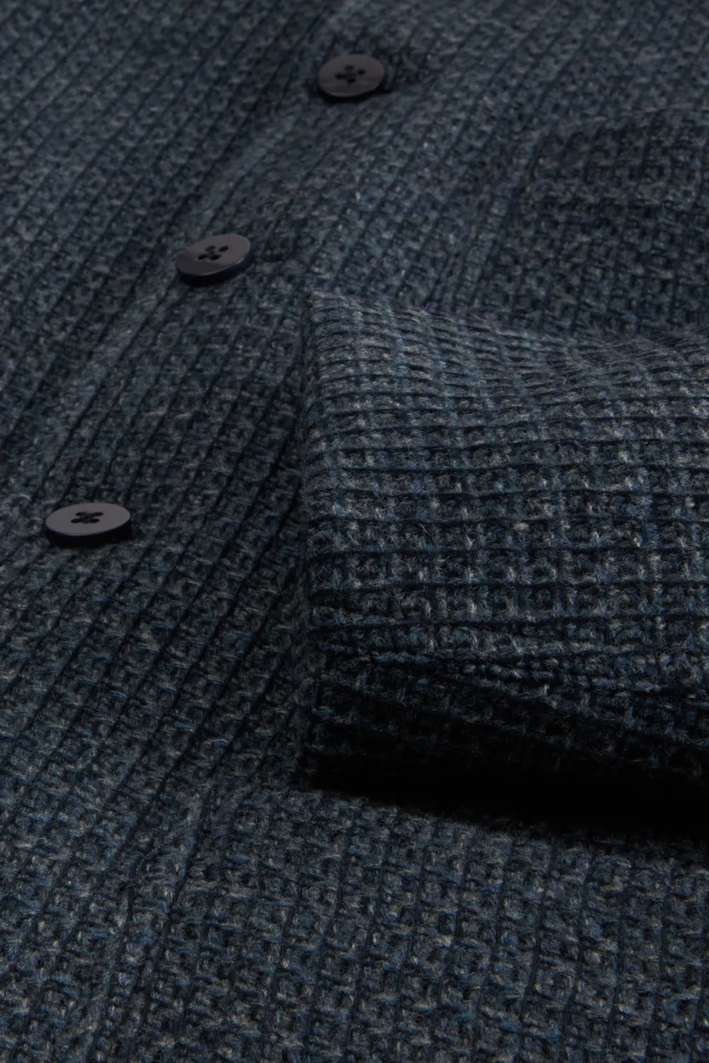 Hollington veste Tyrol laine cachemire nid abeille indigo