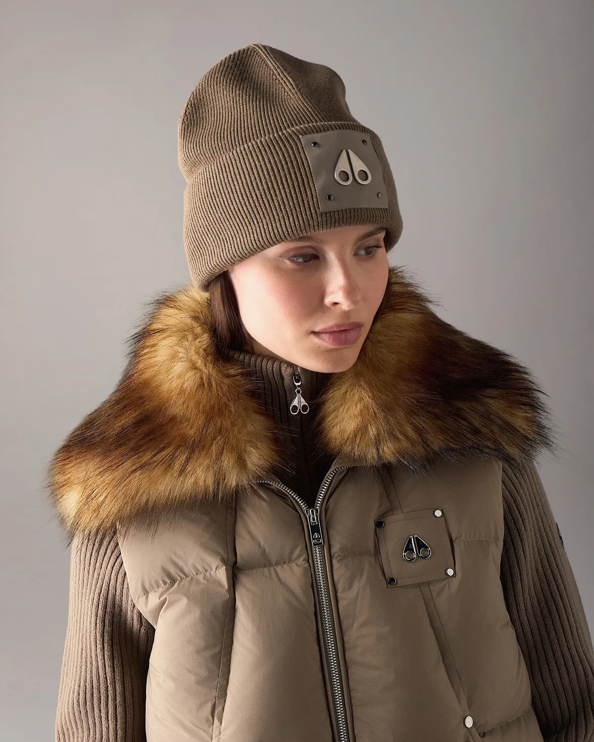 Moose Knuckles Logo Icon bonnet laine gris