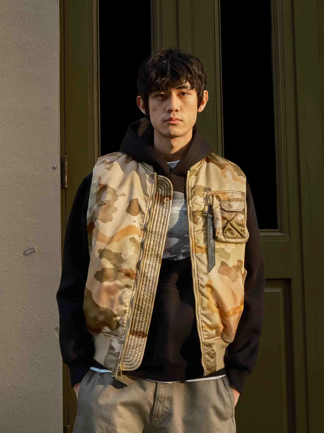 Alpha Industries MA-1 Base gilet camouflage désert réversible matelassé