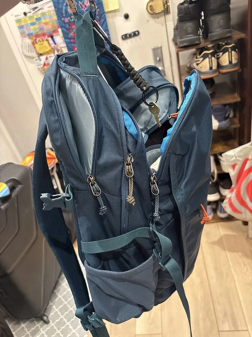 Cotopaxi Mente 32L sac à dos Abyss recyclé