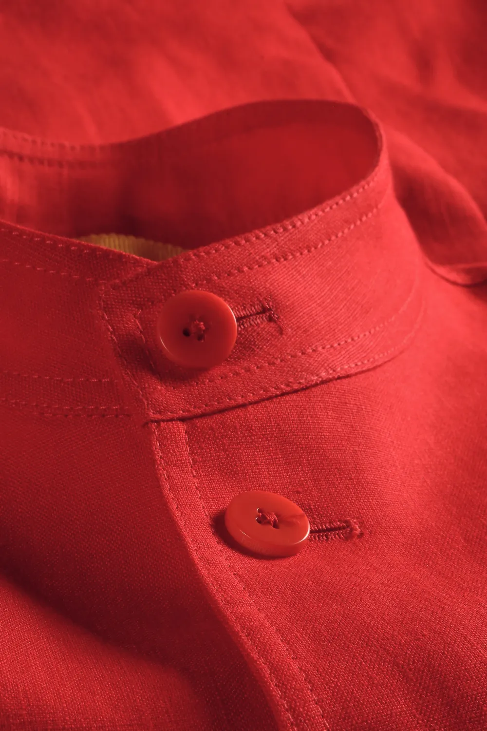 Hollington Megève veste lin rouge col officier 46