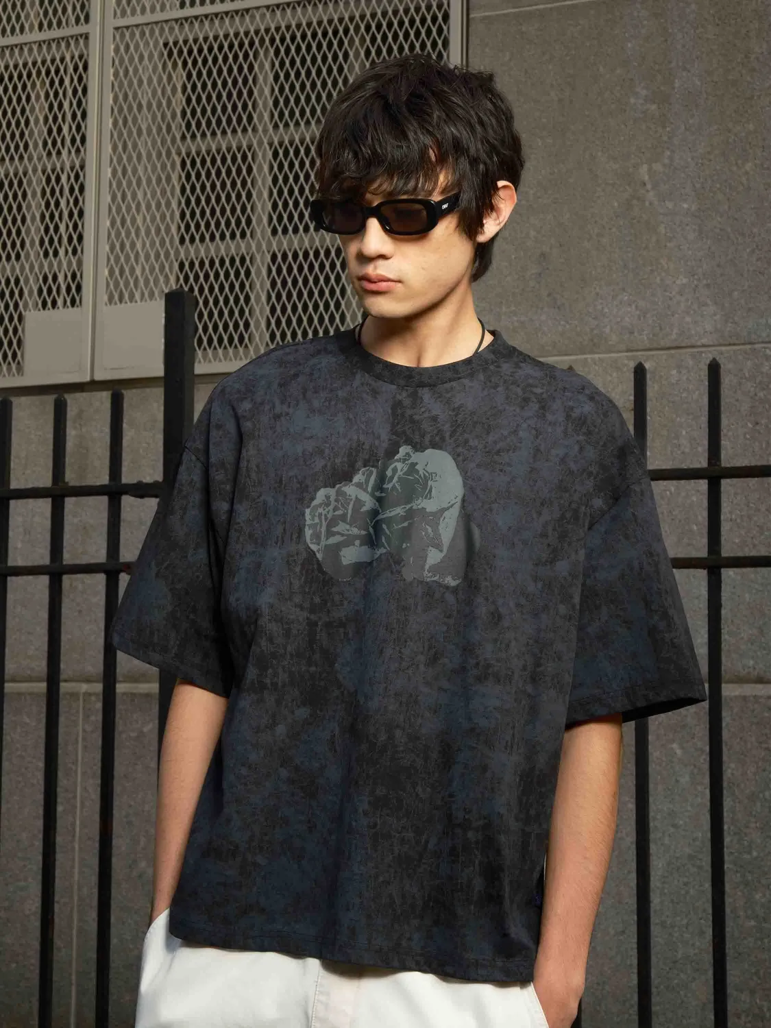 Alpha Industries Desert Rose t-shirt noir ample coton
