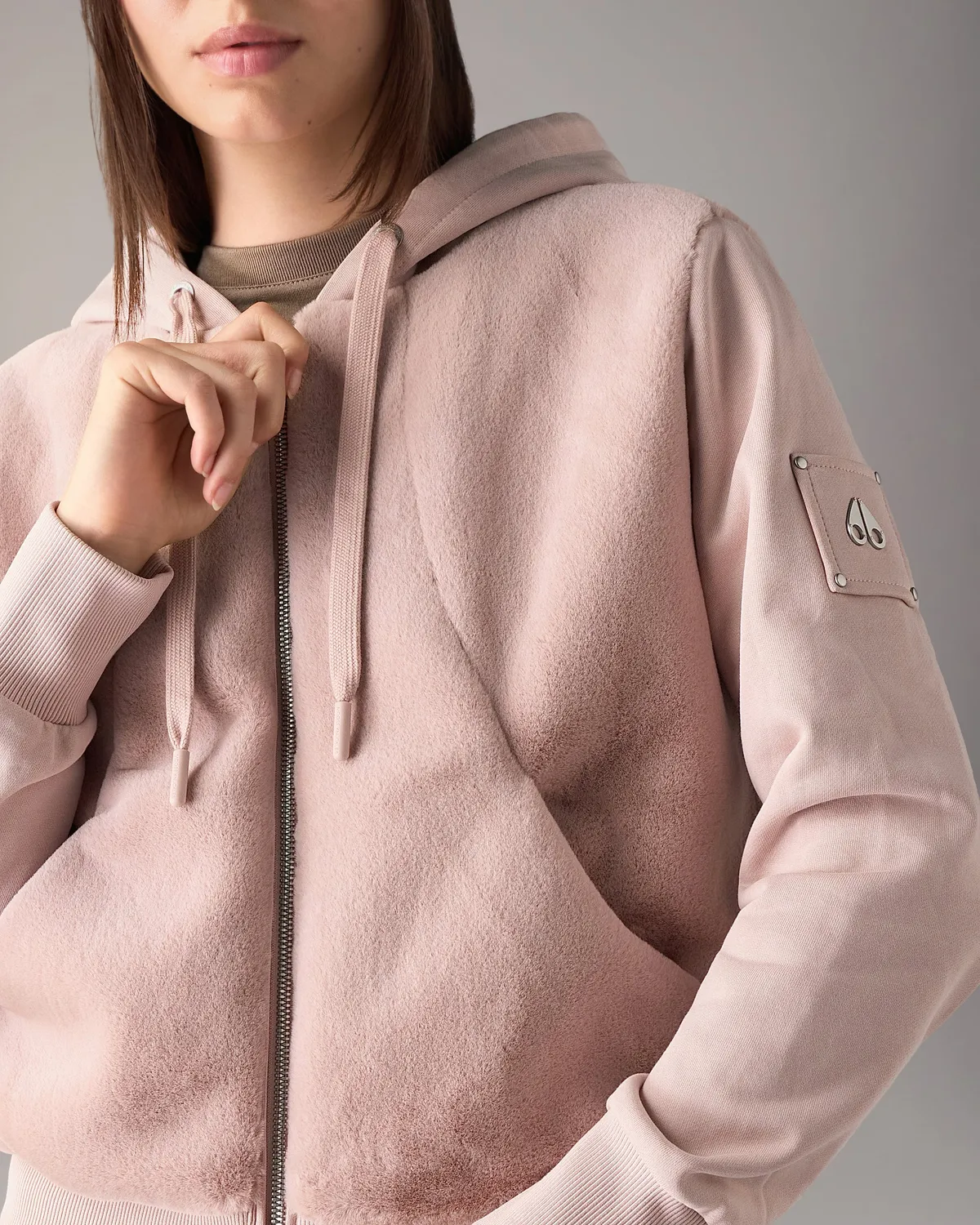 Moose Knuckles Bunny Roslyn Hoodie Rosewood fausse fourrure