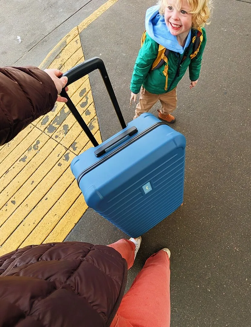 Cotopaxi Coraza valise soute Blue Spruce 4 roues