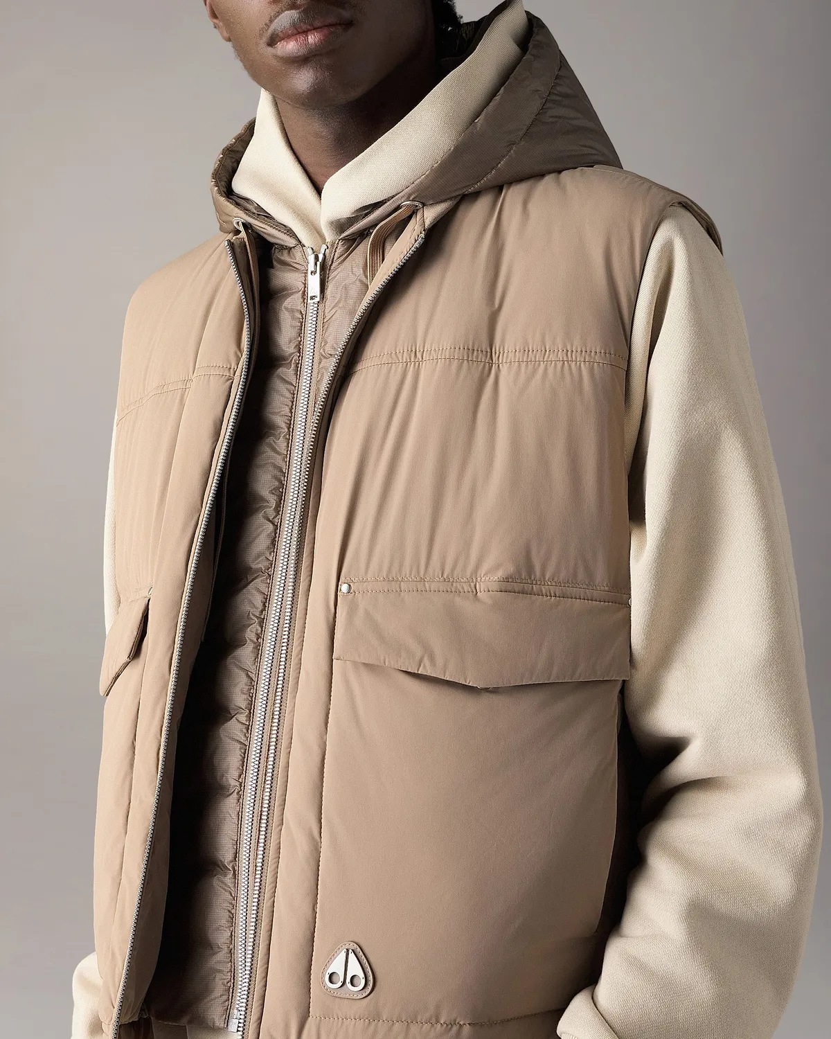 Moose Knuckles Brixton Gilet Duvet Ashen Sans Manches