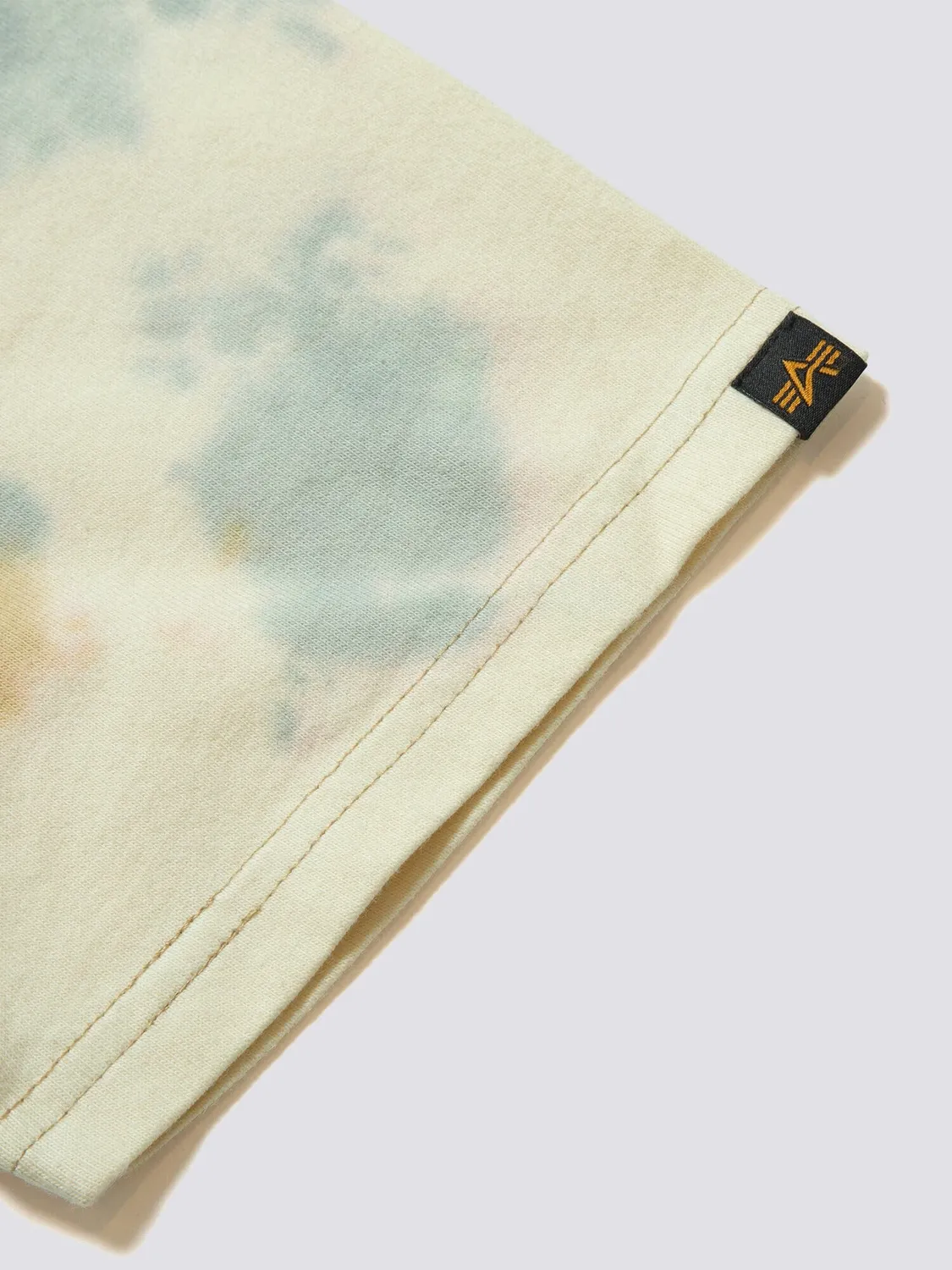 Alpha Industries Gramicci tee coton camo tie dye
