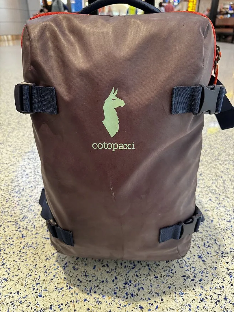 Cotopaxi Allpa 38L valise à roulettes Wine cabine
