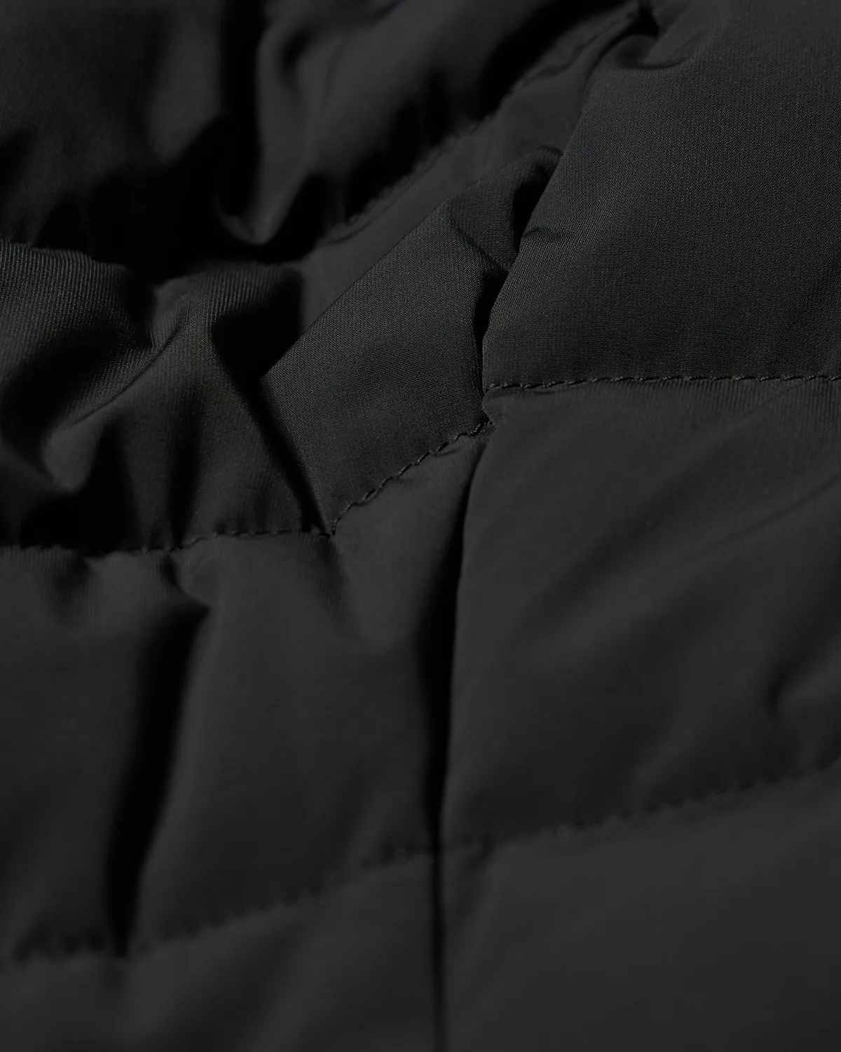 Moose Knuckles Elora gilet doudoune noir matelassé