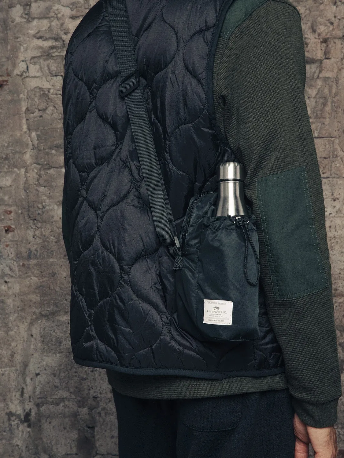 Alpha Industries Canteen sac bandoulière noir nylon