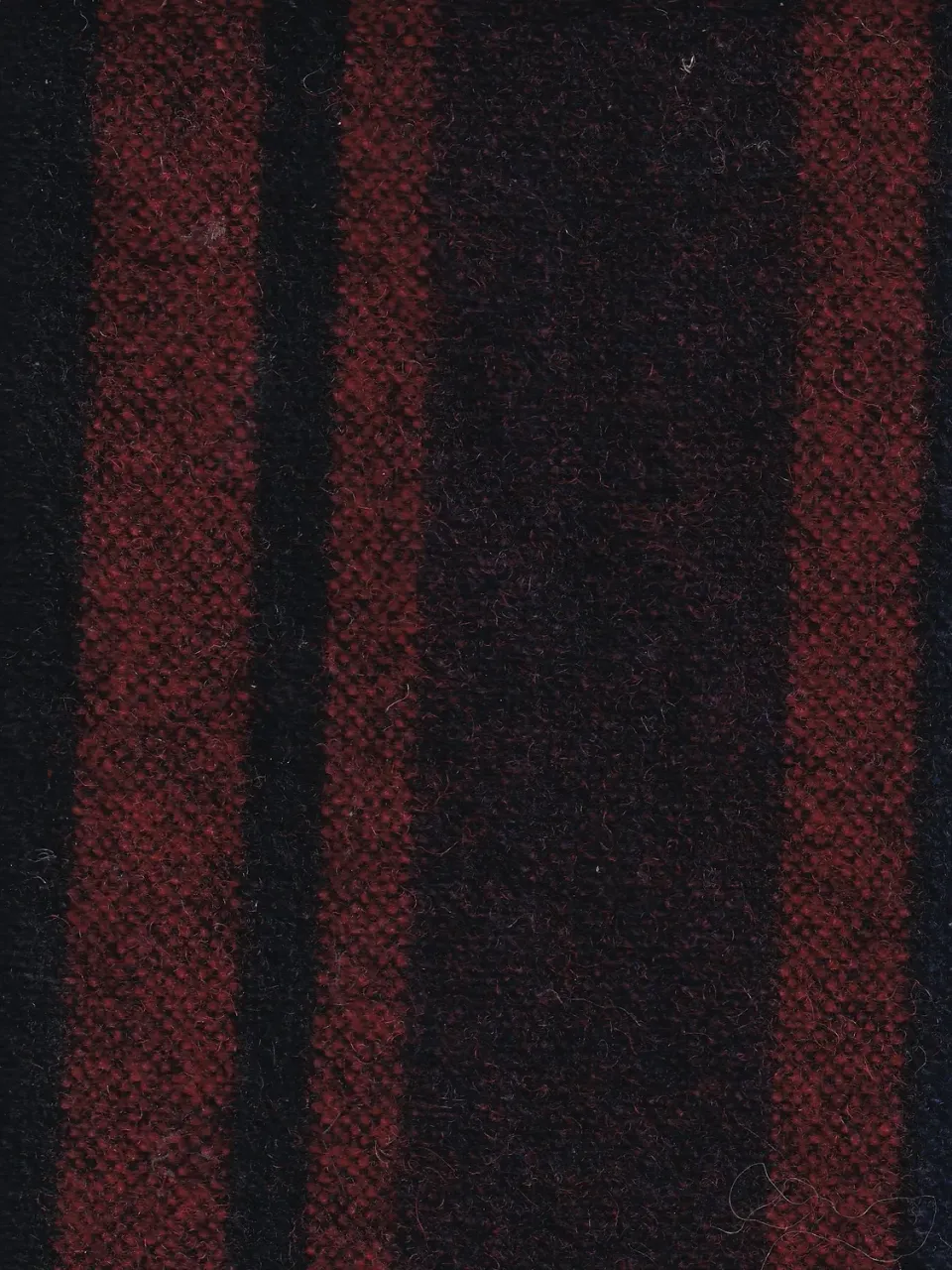 Hollington tissu drap laine rayures bordeaux marine