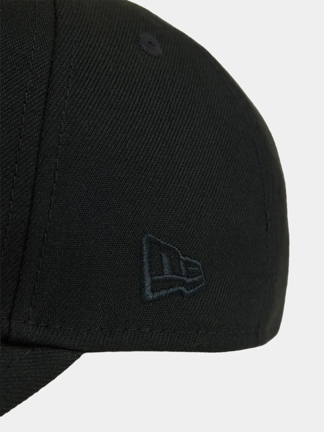 Alpha Industries x New Era 9Forty Script casquette noire