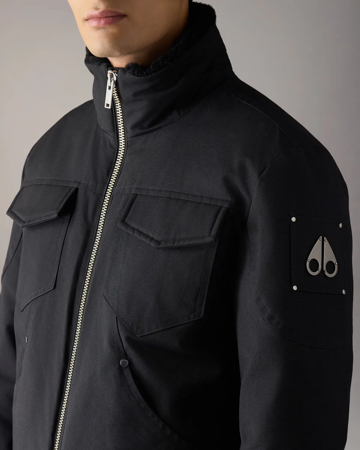 Moose Knuckles Falcon veste trucker duvet noir taille courte