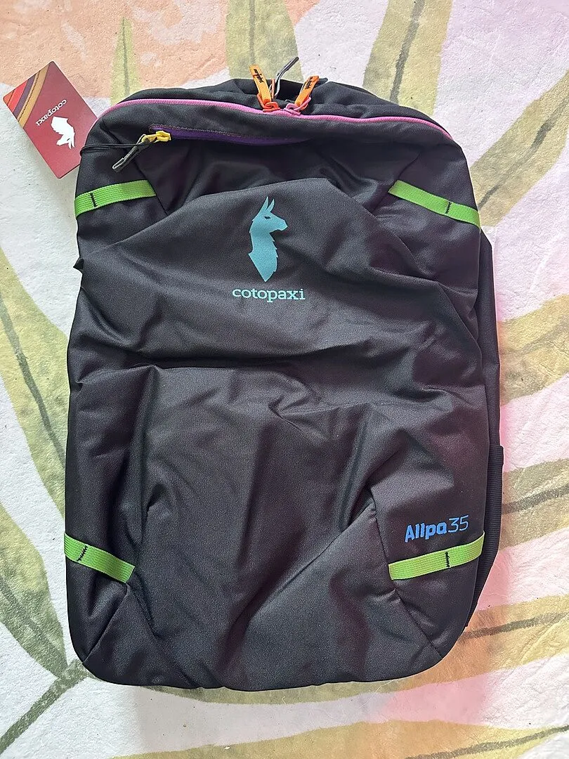 Cotopaxi Allpa 35L sac de voyage Del Día Dark cabine