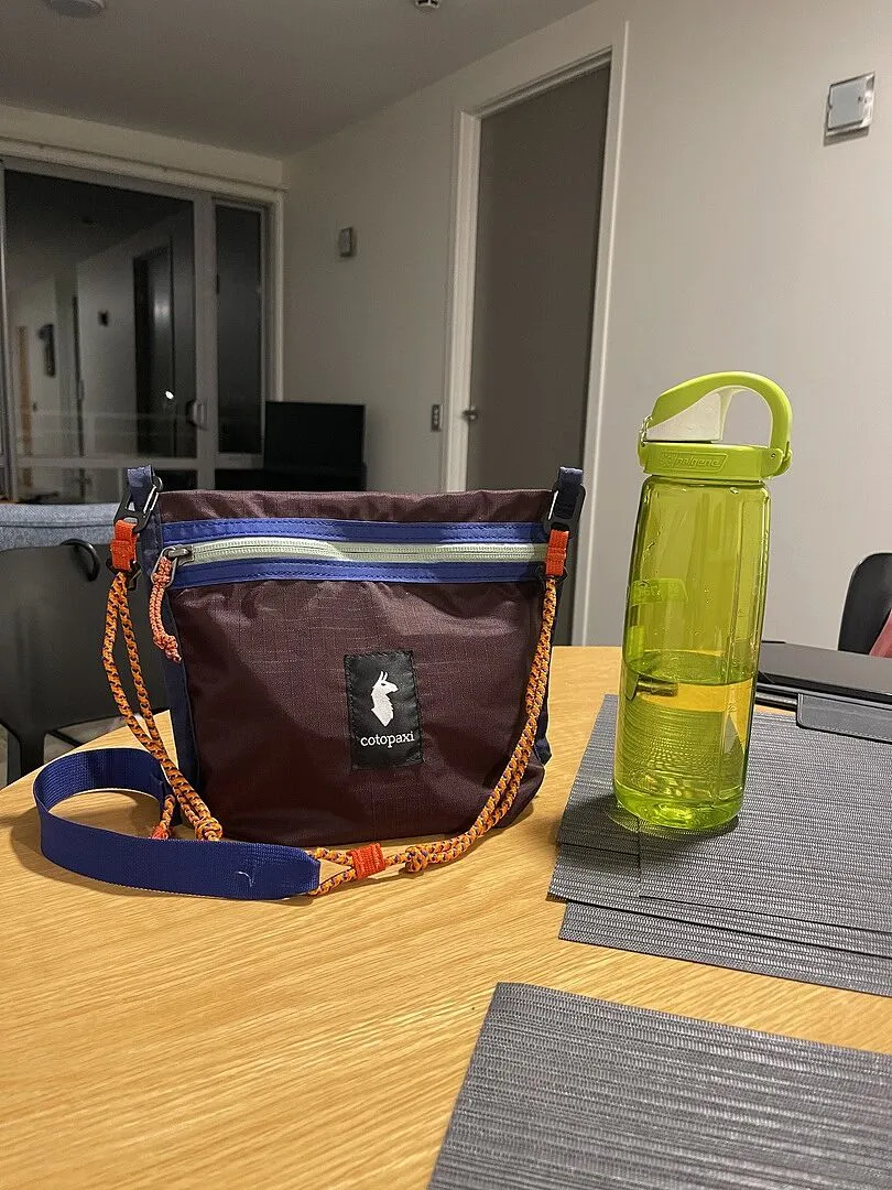 Cotopaxi Lista 2L Cada Día sac bandoulière 2 L léger