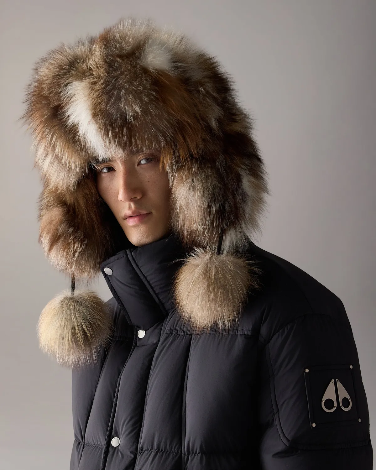 Moose Knuckles Fox Fur Trapper chapka fourrure patchwork