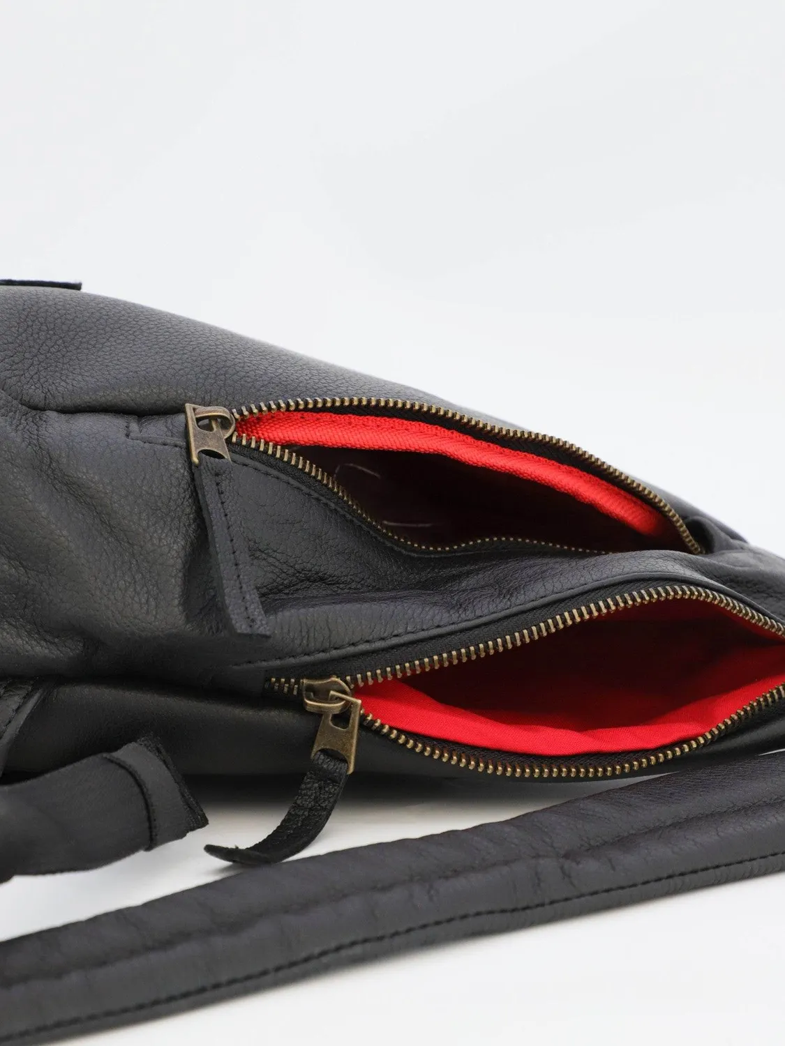 Daytona Siling sacoche cuir noir chèvre 2 poches