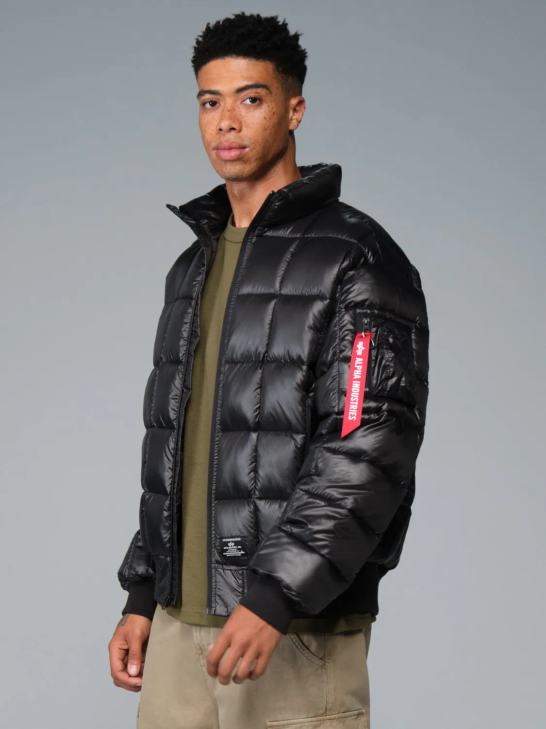 Alpha Industries MA-1 Puffer bomber noir déperlant