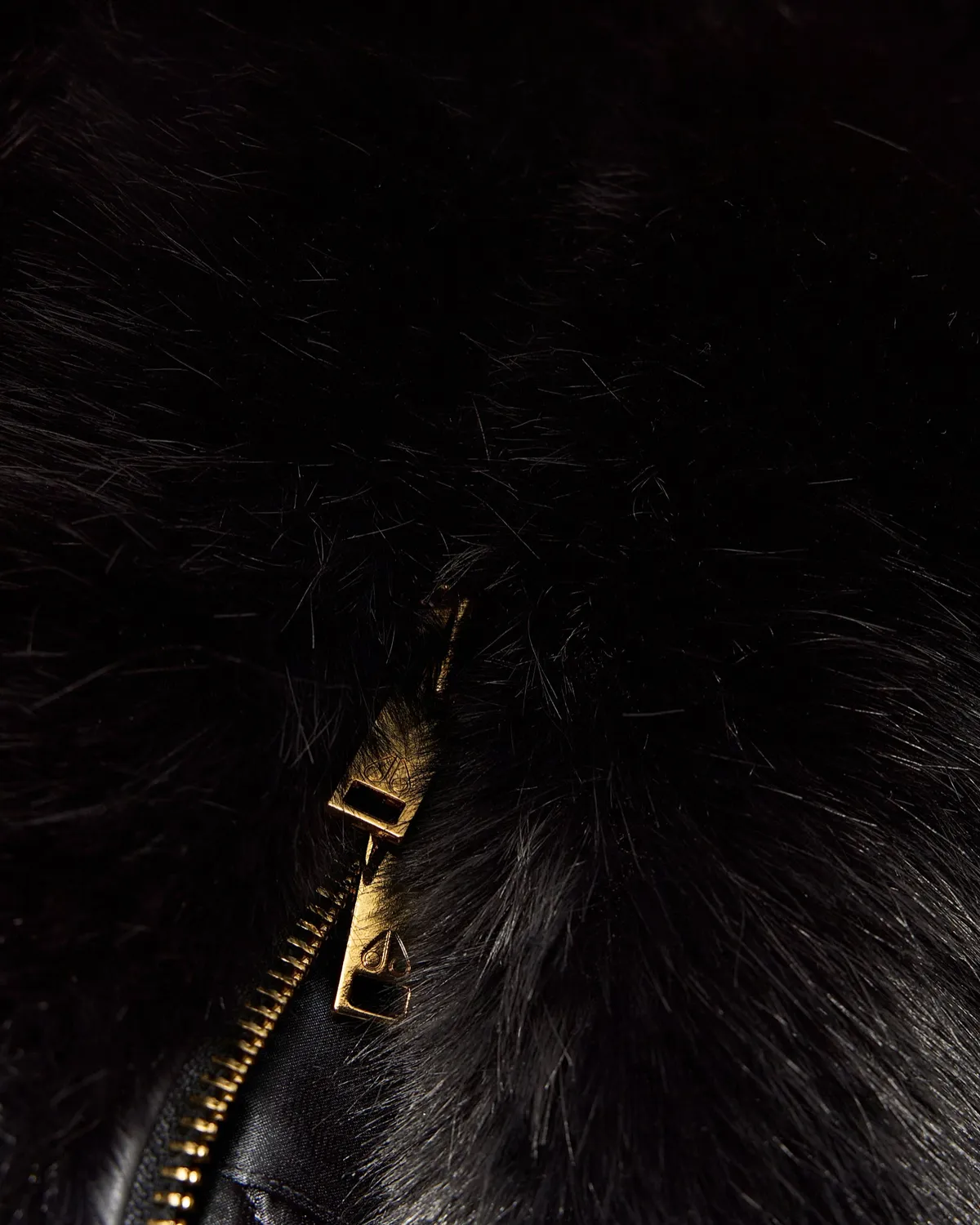Moose Knuckles Ember veste fausse fourrure noire oversize