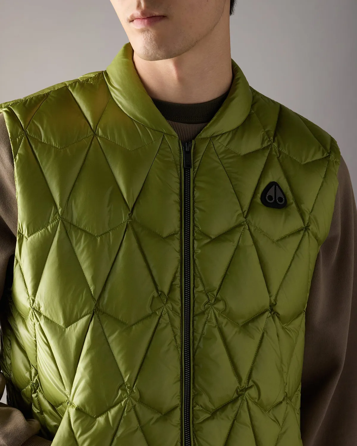 Moose Knuckles Iceberg Quilt Down Vest gilet clover matelassé