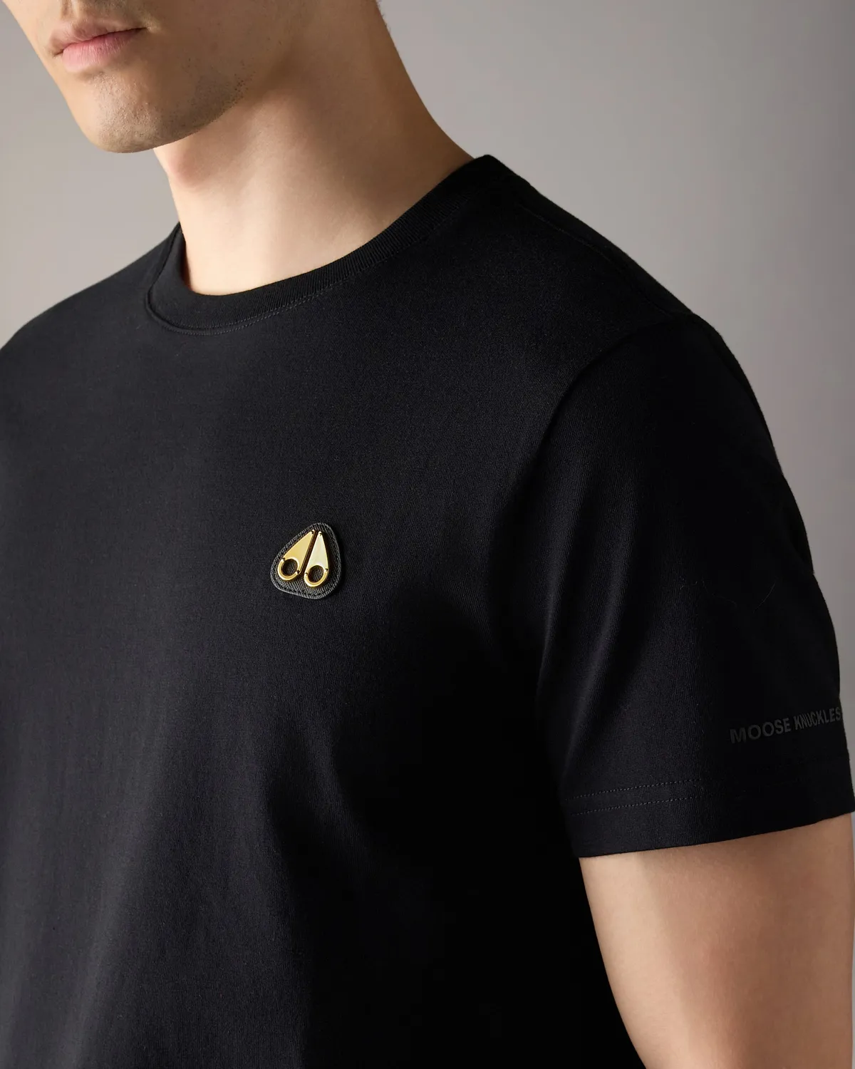 Moose Knuckles Crescent T-Shirt Homme Noir Coton Luxe
