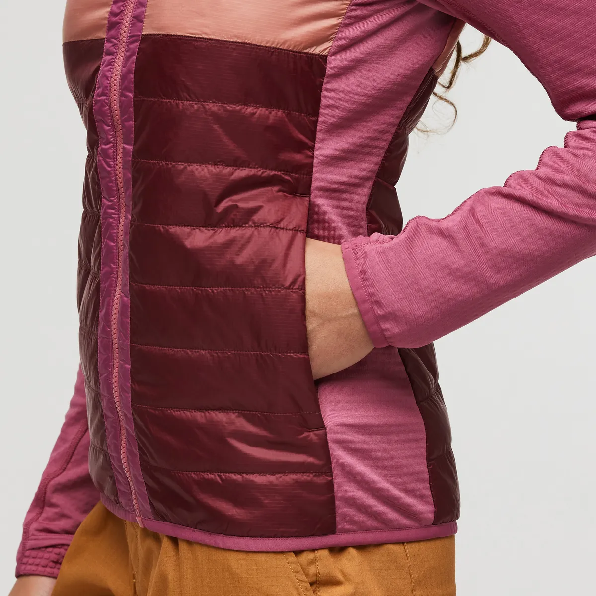 Cotopaxi Capa veste hybride femme isolante