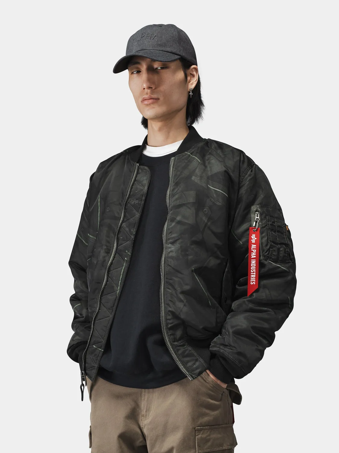 Alpha Industries MA-1 Zippered Print bomber nylon M-65