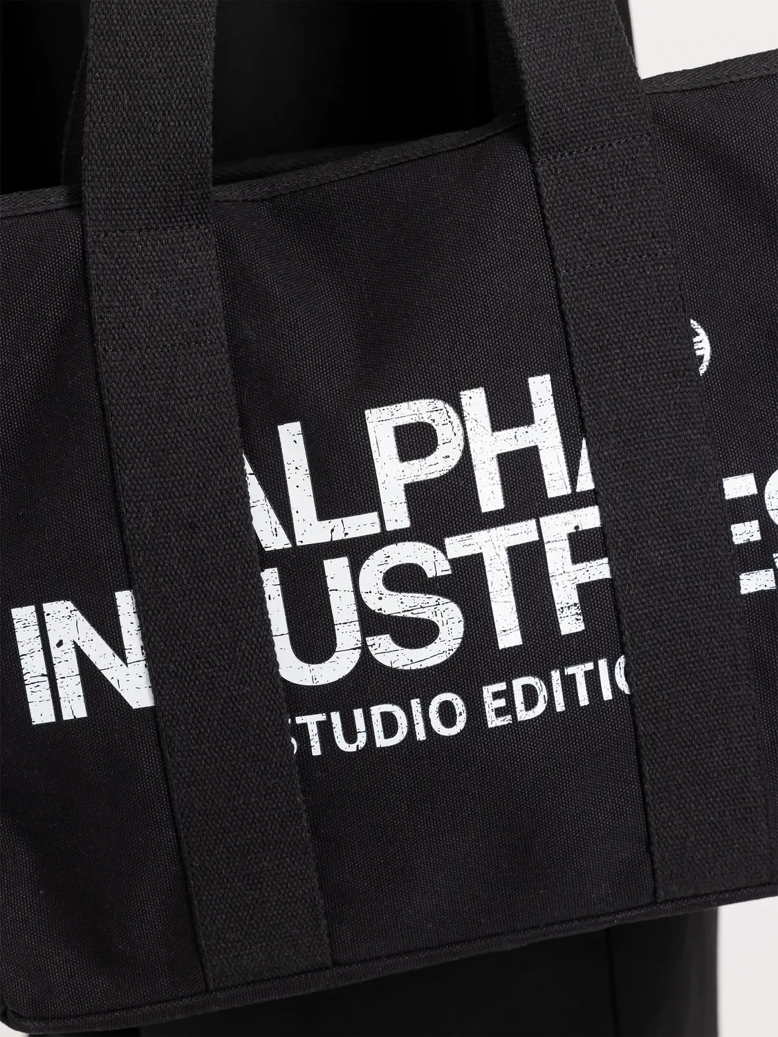 Alpha Industries Studio Tote Large sac noir 22 L