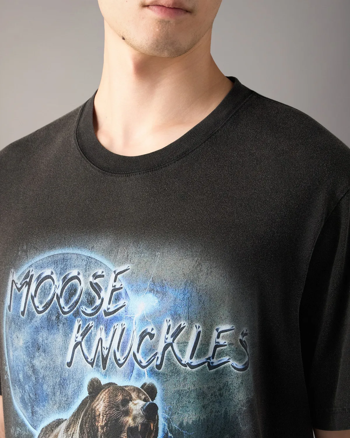 Moose Knuckles Into The Wild T-Shirt t-shirt noir graphique