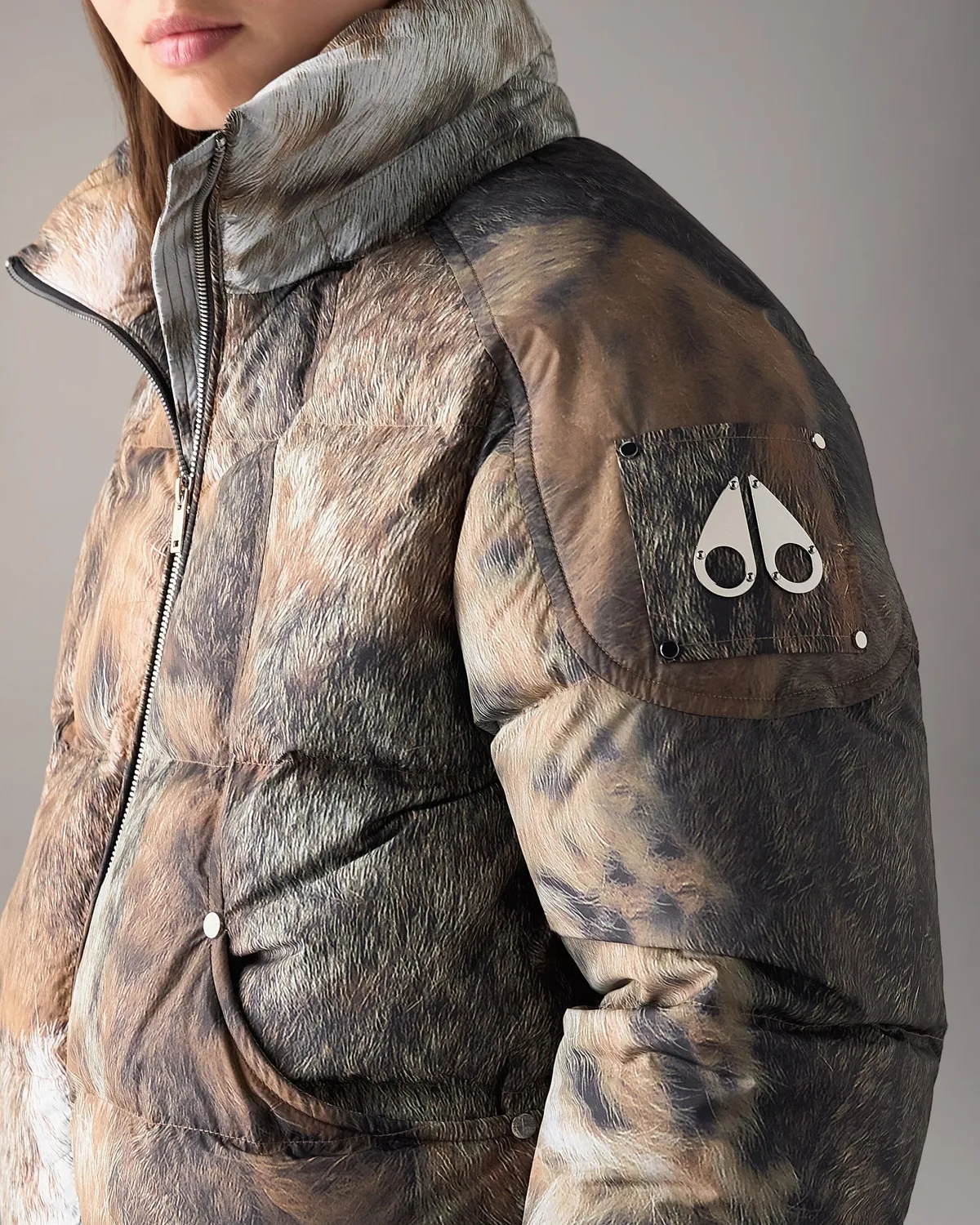 Moose Knuckles Everest doudoune wild-gold imprimé fourrure