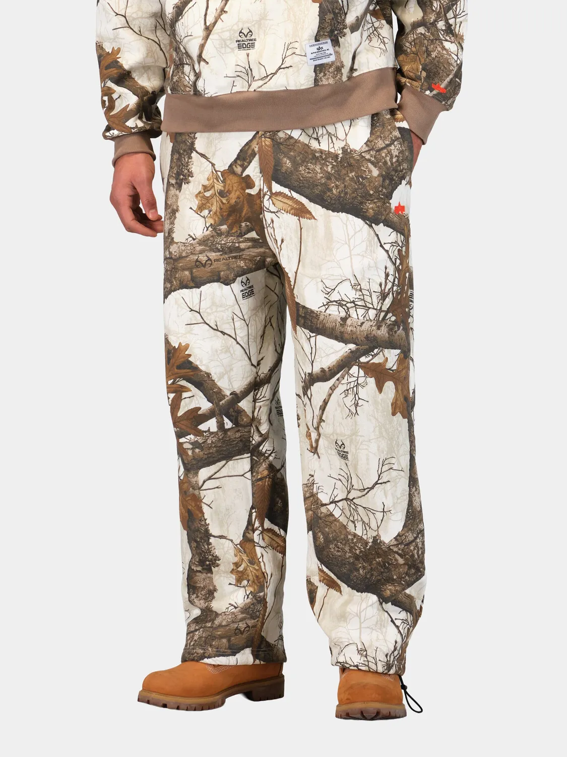 Alpha Industries Essential sweatpant camo neige