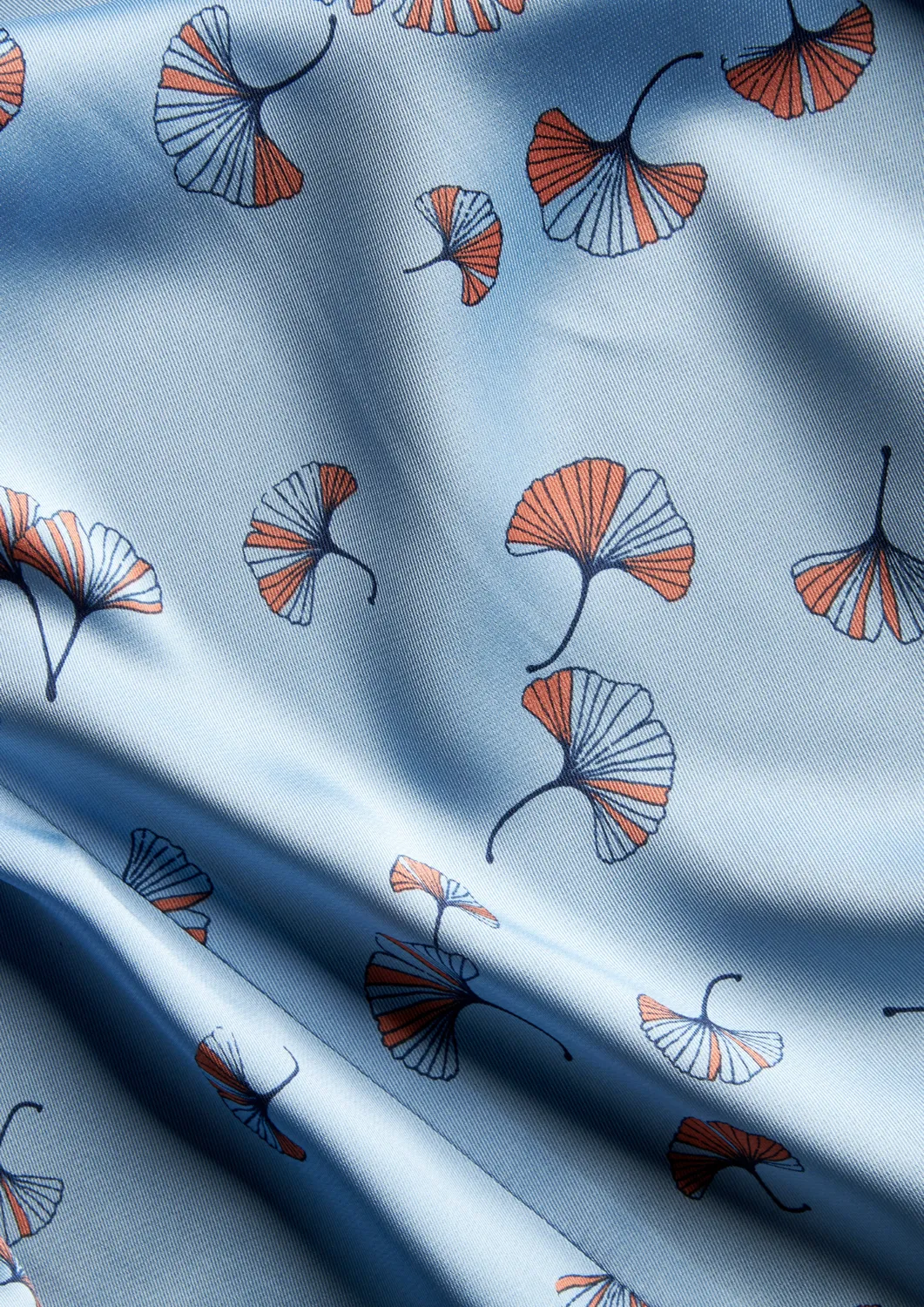 SOUBACQ Ispahan manteau satin soie bleu