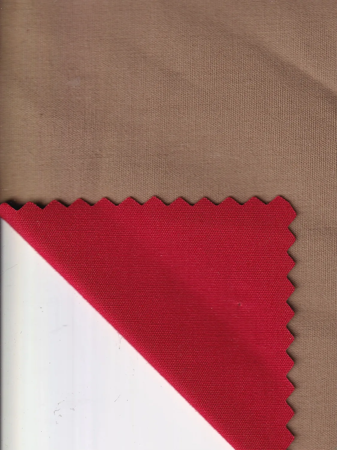 Hollington tissu imperméable beige rouge au mètre