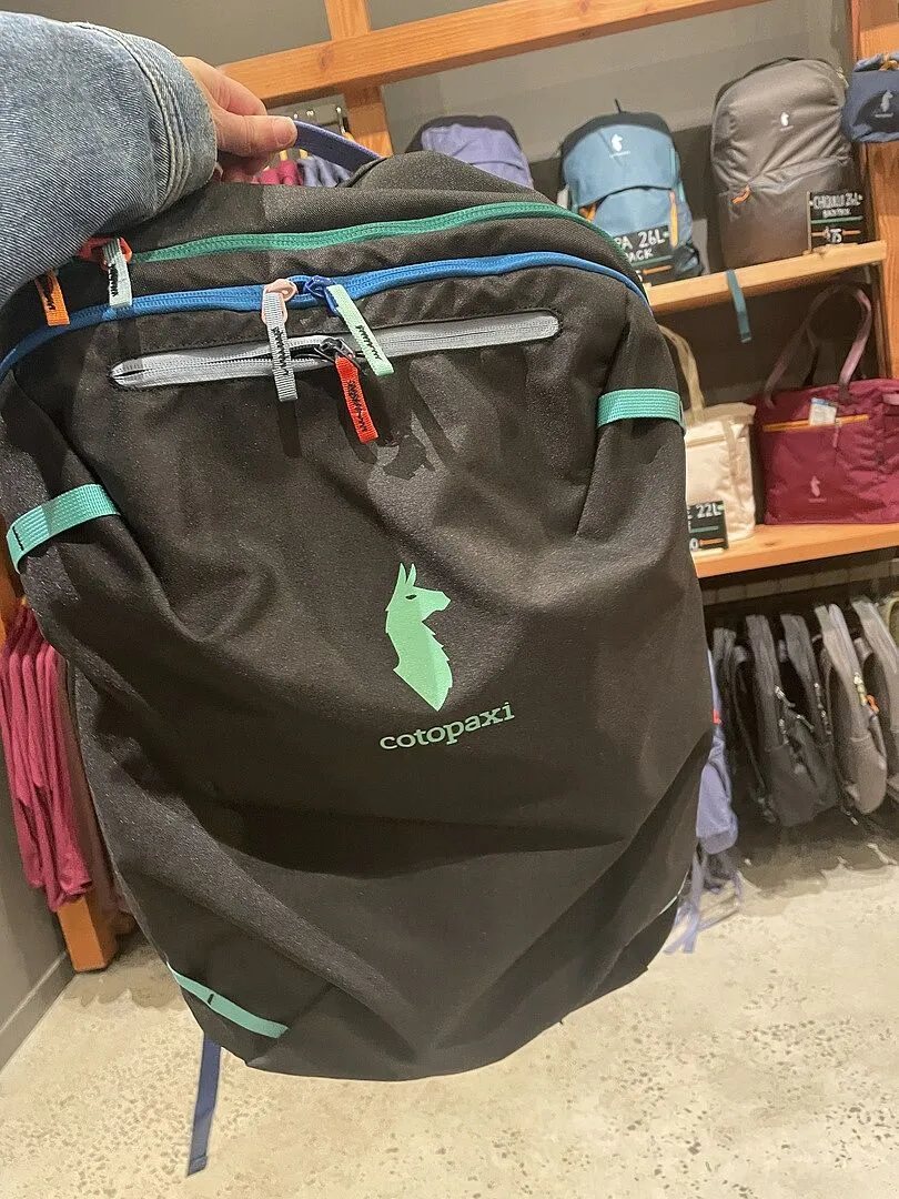Cotopaxi Allpa 42L sac de voyage Del Día Dark recyclé
