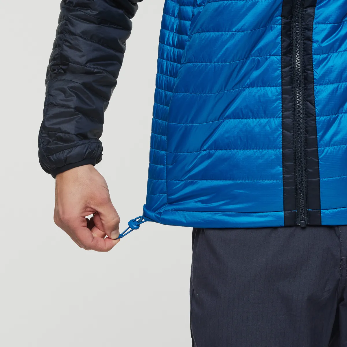 Cotopaxi Capa Insulated doudoune homme recyclée Carbon