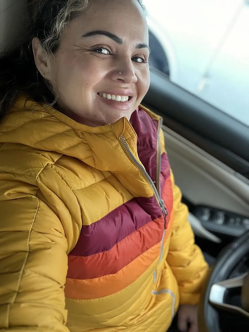 Cotopaxi Fuego Hooded Down Jacket doudoune femme Amber Stripes
