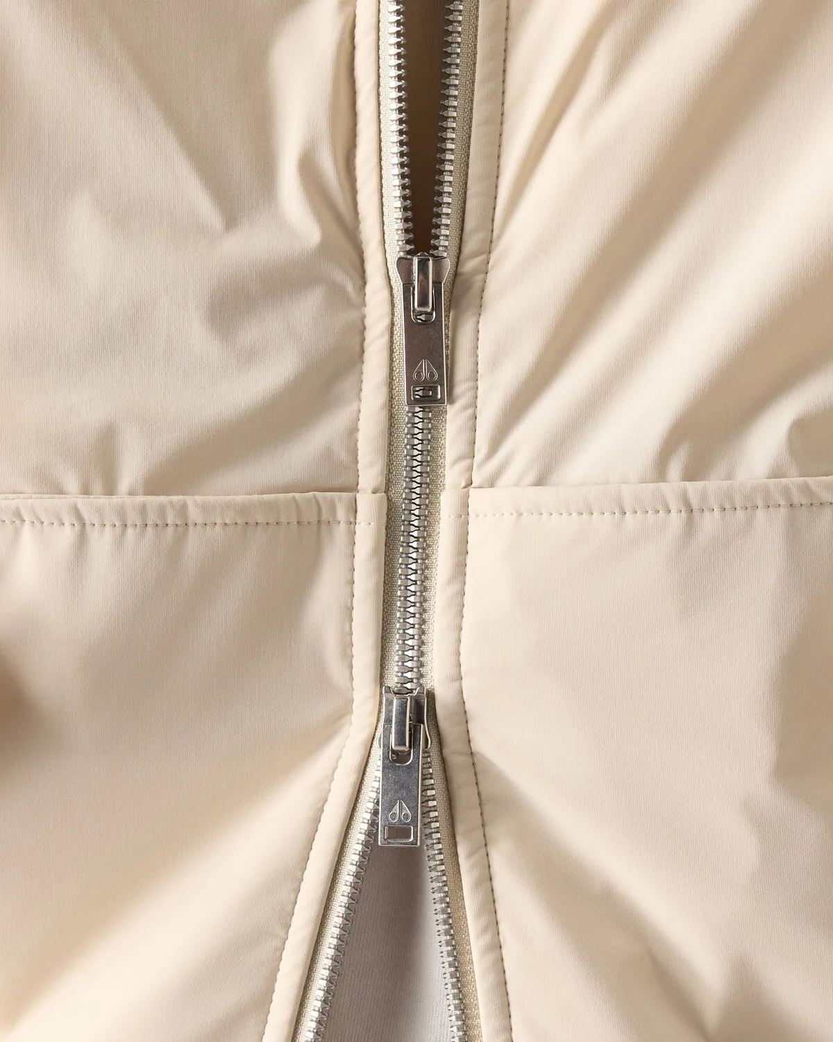 Moose Knuckles Brixton Down Bomber blouson alabaster