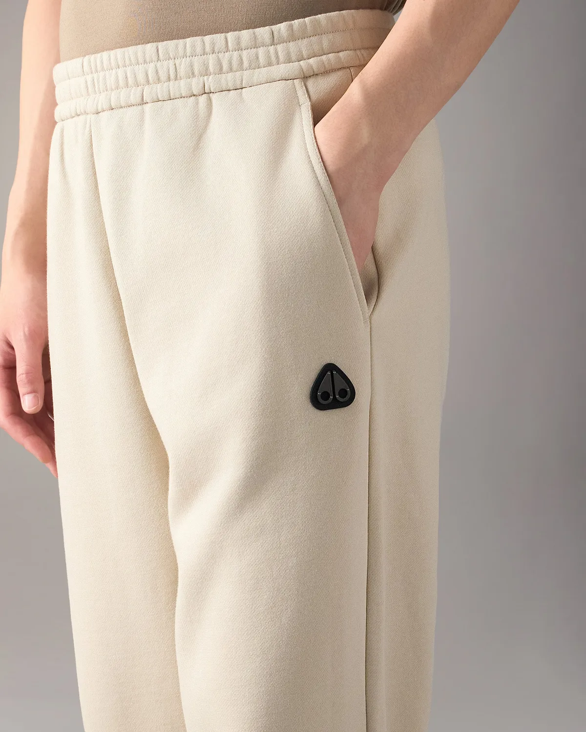 Moose Knuckles Yul jogger alabaster coupe barrel