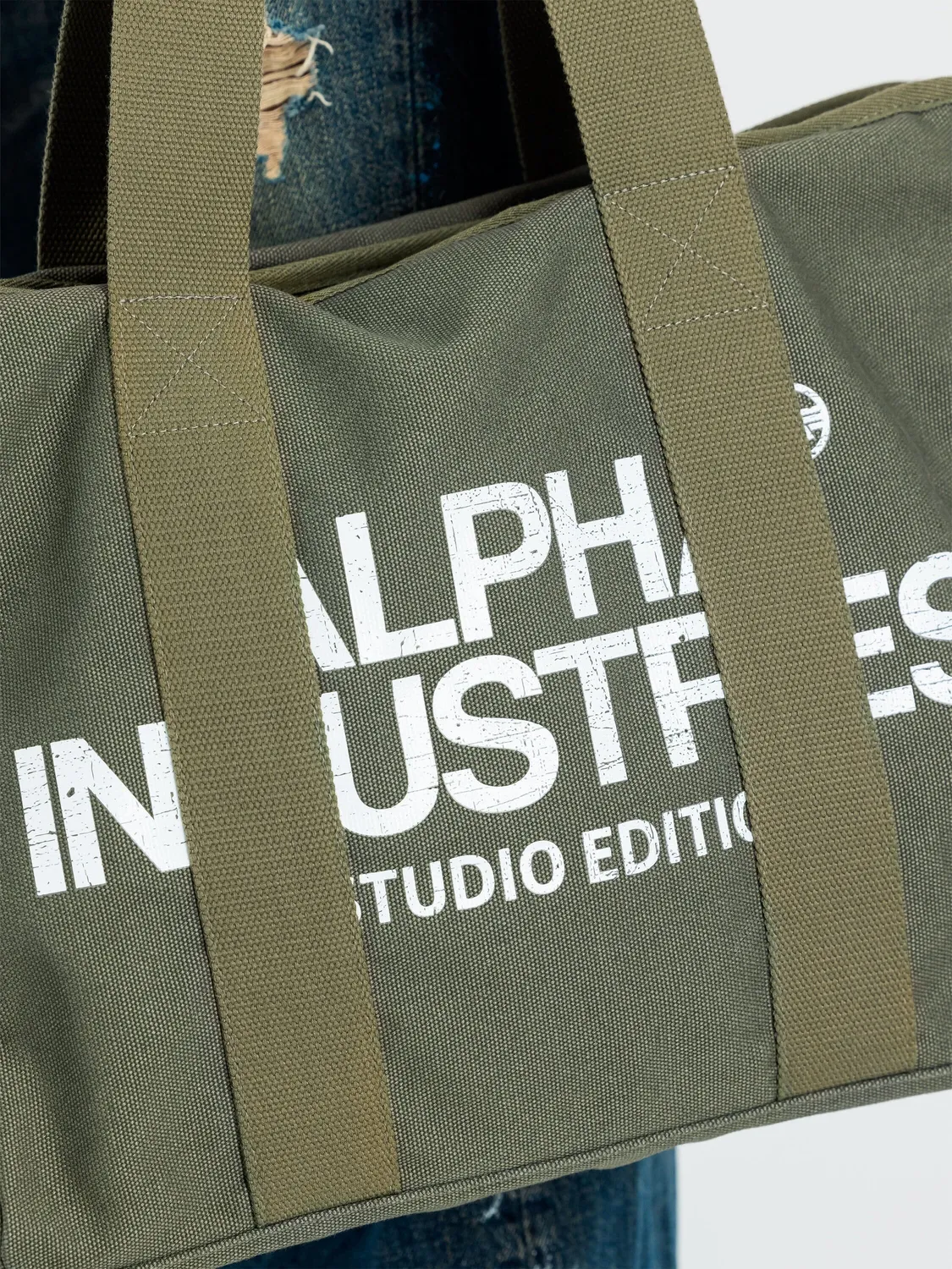 Alpha Industries Studio Tote Large sac noir 22 L