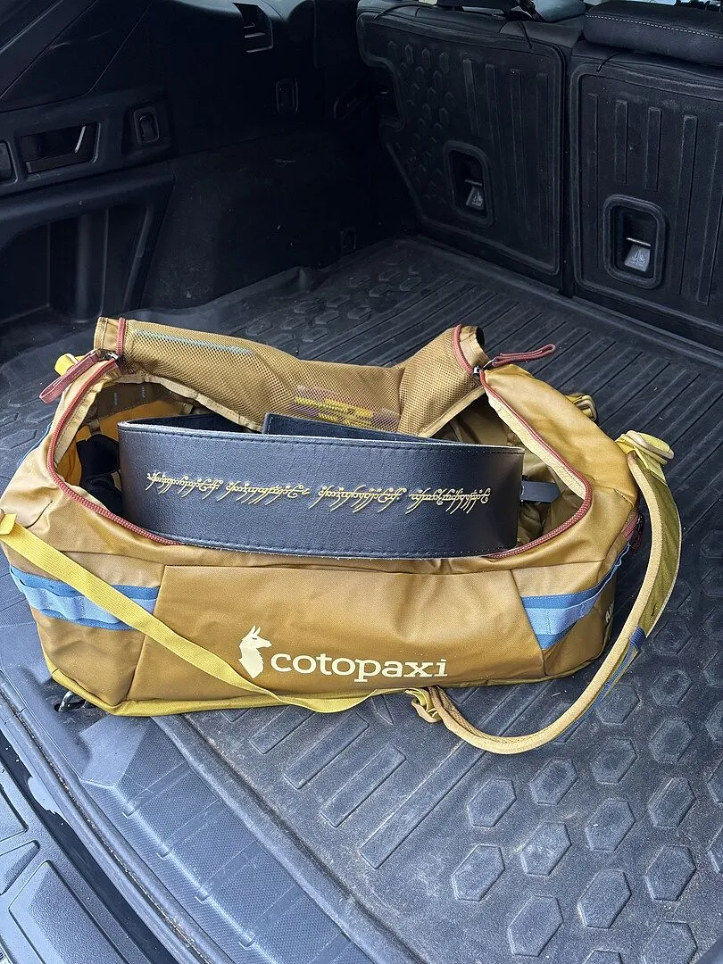 Cotopaxi Allpa Getaway duffel 70L Crimson