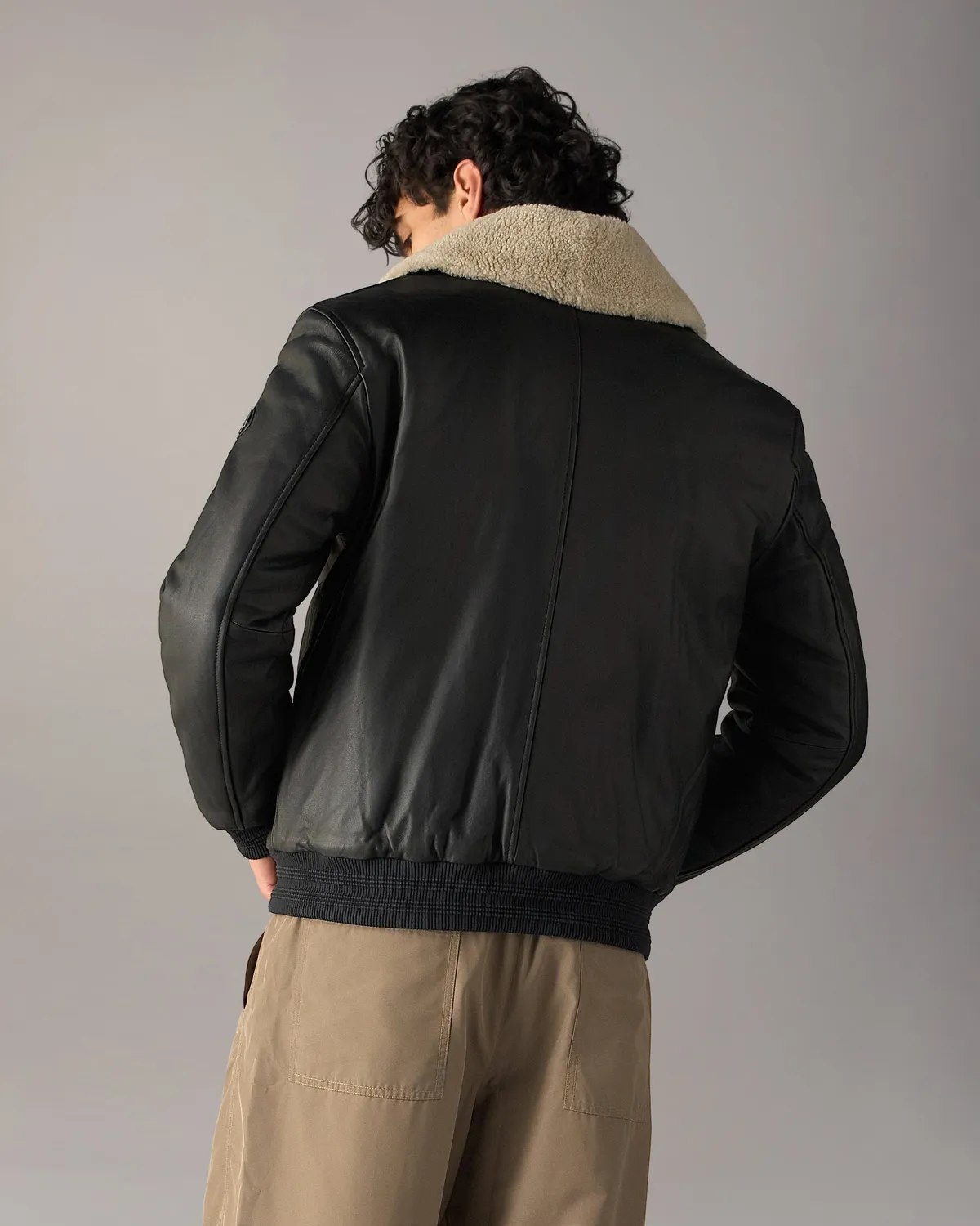 Moose Knuckles Toba bomber cuir noir grand froid