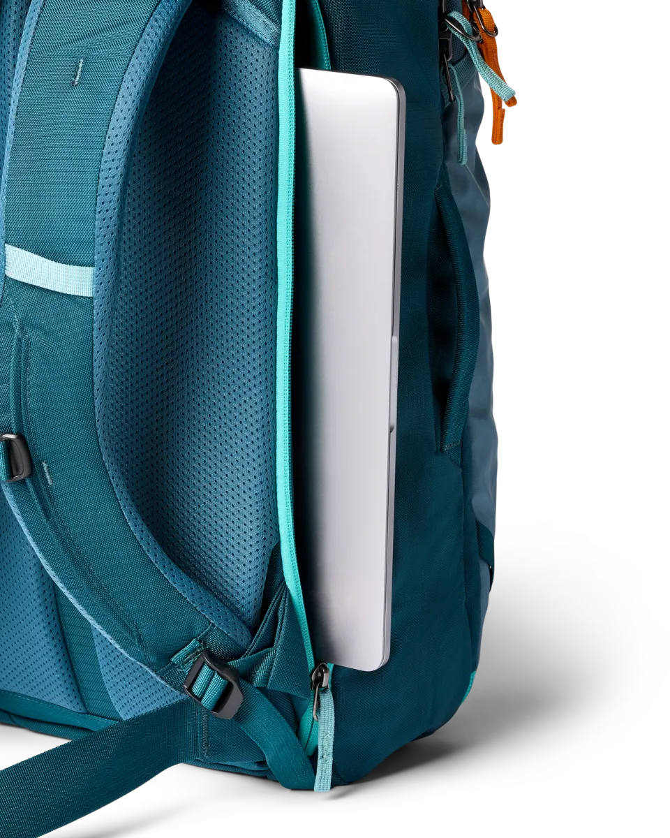 Cotopaxi Allpa 28L sac à dos voyage Crimson cabine