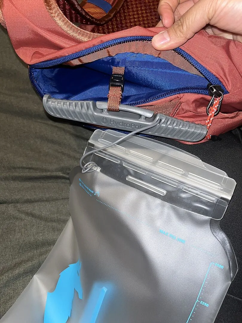Cotopaxi Lagos 15L sac hydratation rando poche eau 2,5L