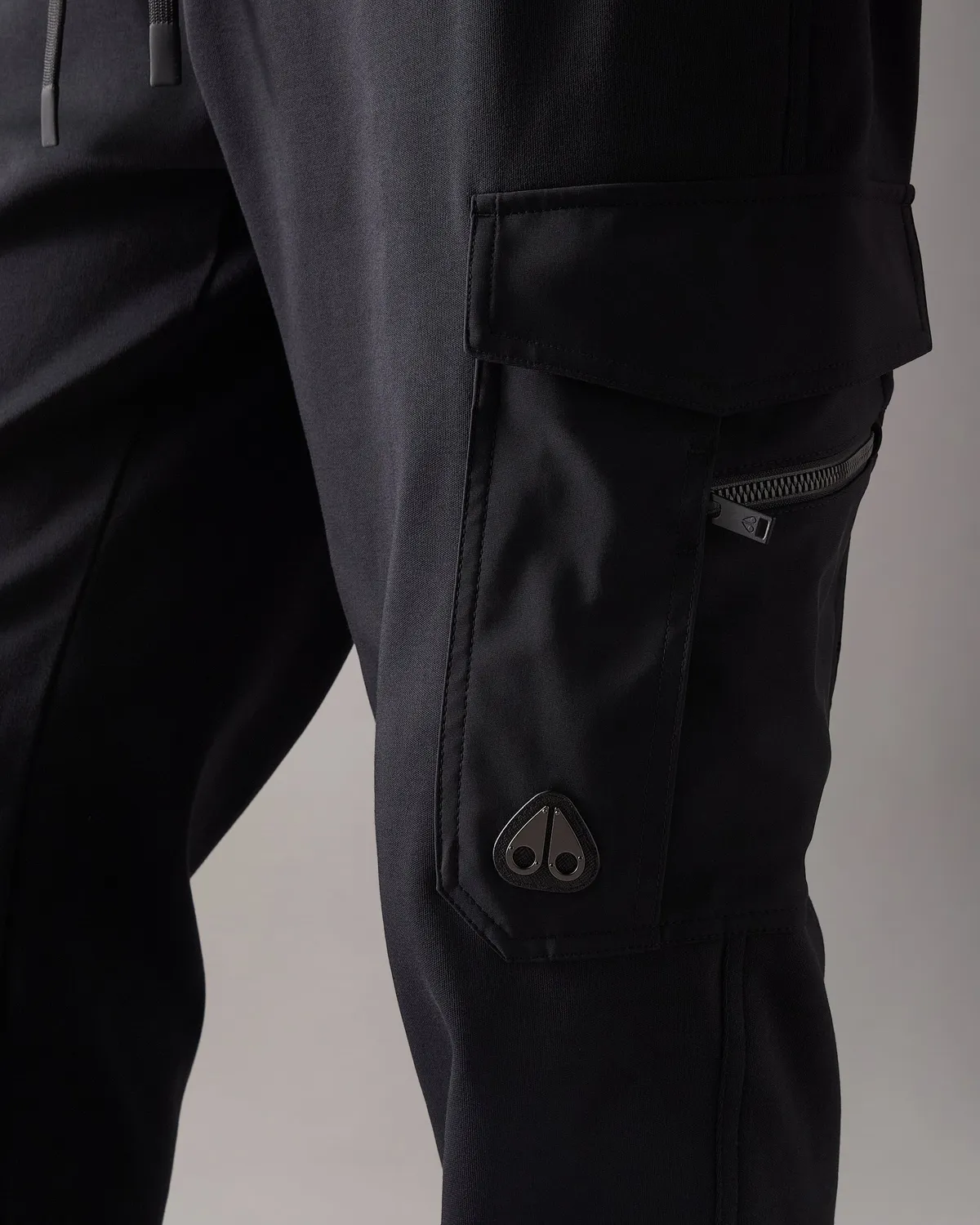 Moose Knuckles Dalon Cargo Joggers pantalon noir poches